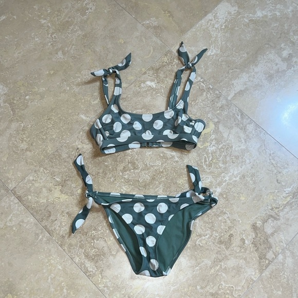 Xhilaration Other - 💕Cute bikini💕